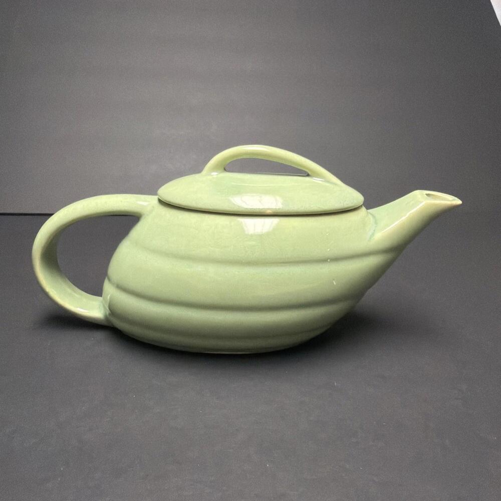 Bauer LA CA Aladdin Genie Teapot Pale Green 1940’s RARE Find Flaws Read